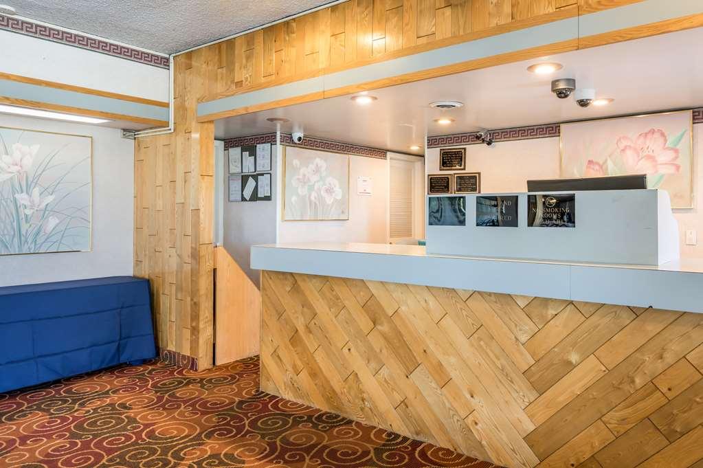 Americas Best Value Inn St. Joseph At I-29 Interieur foto