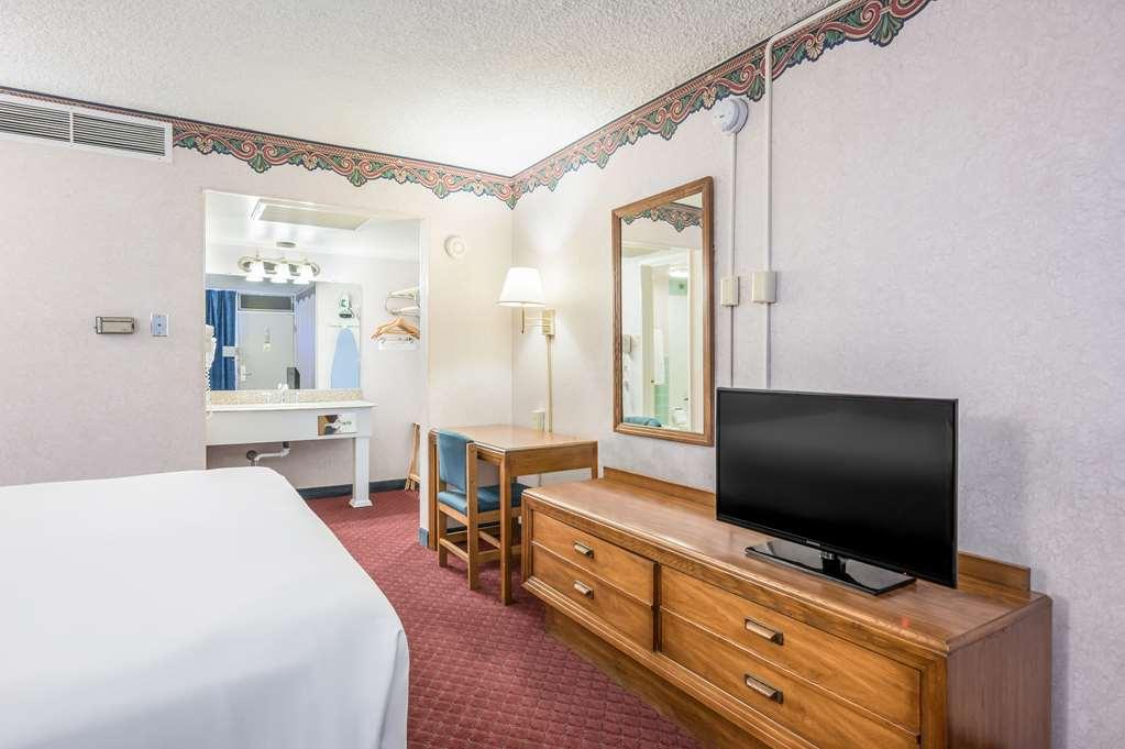 Americas Best Value Inn St. Joseph At I-29 Kamer foto