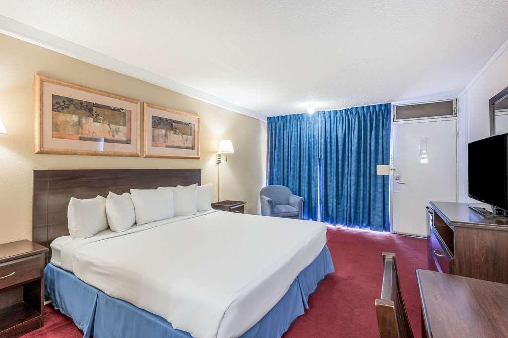 Americas Best Value Inn St. Joseph At I-29 Kamer foto